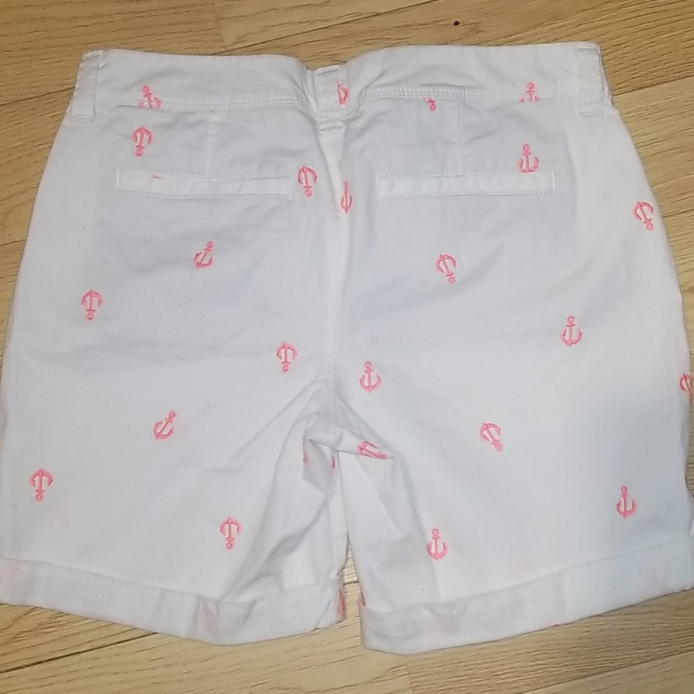 Shorts - Picture 2 of 2